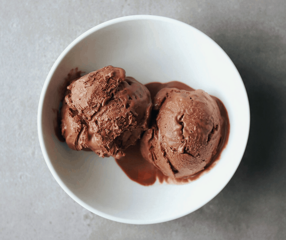 Two scoops of low FODMAP gelato in bowl