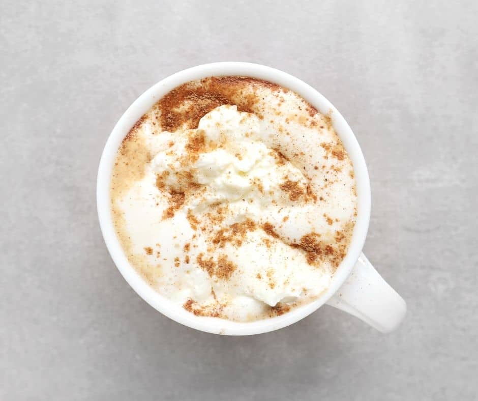 Low FODMAP pumpkin latte in white mug