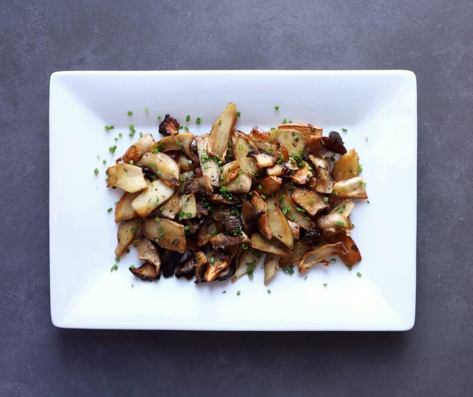 Low FODMAP Roasted Oyster Mushrooms - 940 X 788