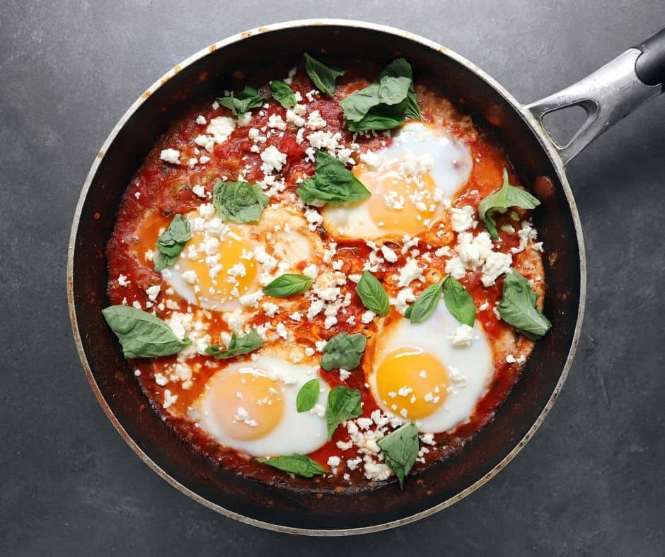 Low FODMAP Shakshuka in metal pan