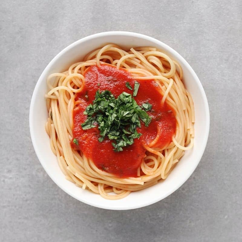 Tomato Basil Pasta Sauce on Spaghetti in bowl - 800 x 800