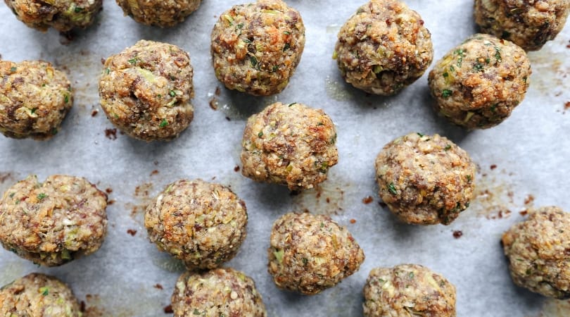 Low FODMAP Turkey Meatballs on Tray - 810 x 450